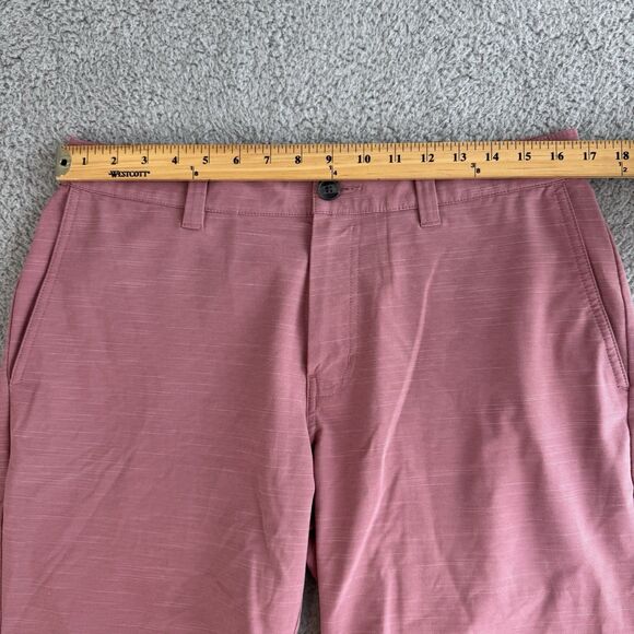 Travis Mathew Shorts Mens 34 Pink Golf Pockets Flat Front Performance - Picture 2 of 6